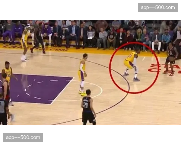 成都阿洛伊西强调快速推进 放弃无效控球追求进攻速率 成都阿洛伊西强调快速推进 放弃无效控球追求进攻速率